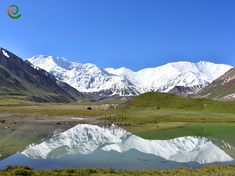 قله لنین از قله های پلنگ برفی است که در کشور قرقیزستان قرار گرفته است. دکوول همراه شماست